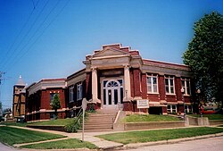 Macon Missouri Public Library